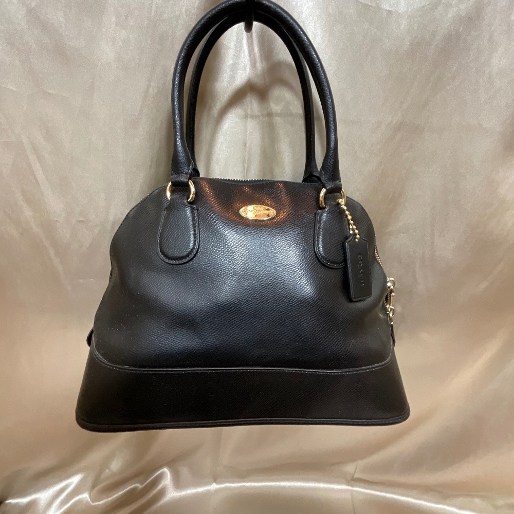 Coach black Cora dome bag.  Gold tone hardware.    39-H82b
